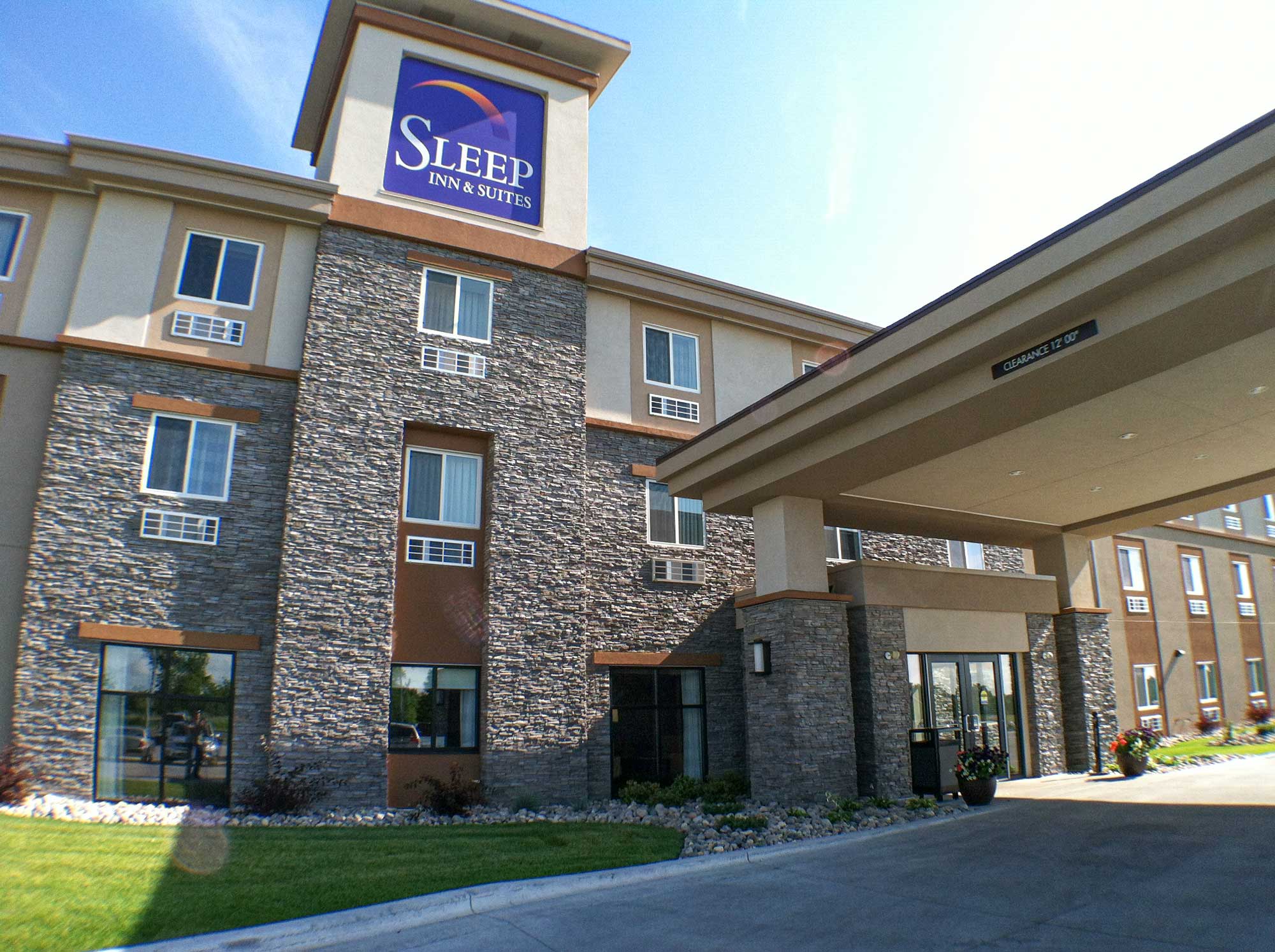 An exterior image of Sleep Inn & Suites in Grand Forks, ND
